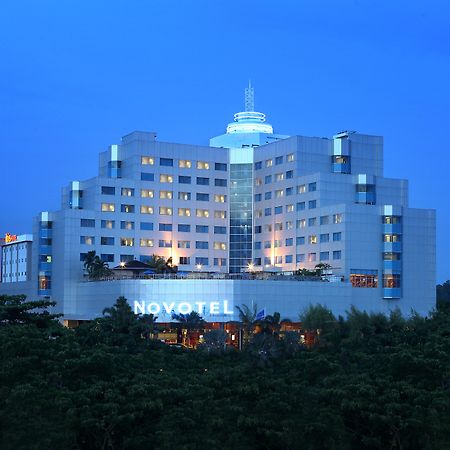 Novotel Balikpapan Esterno foto