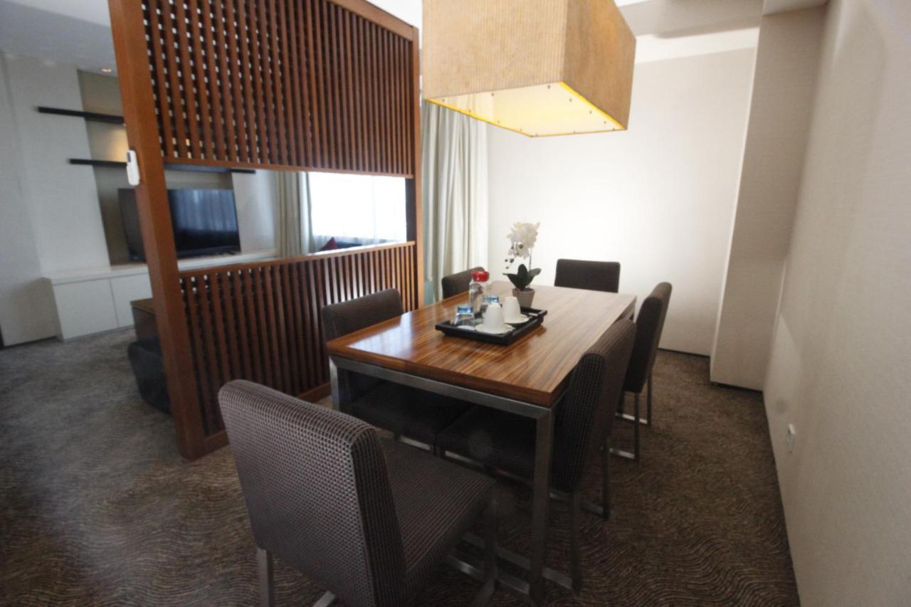 Novotel Balikpapan Esterno foto