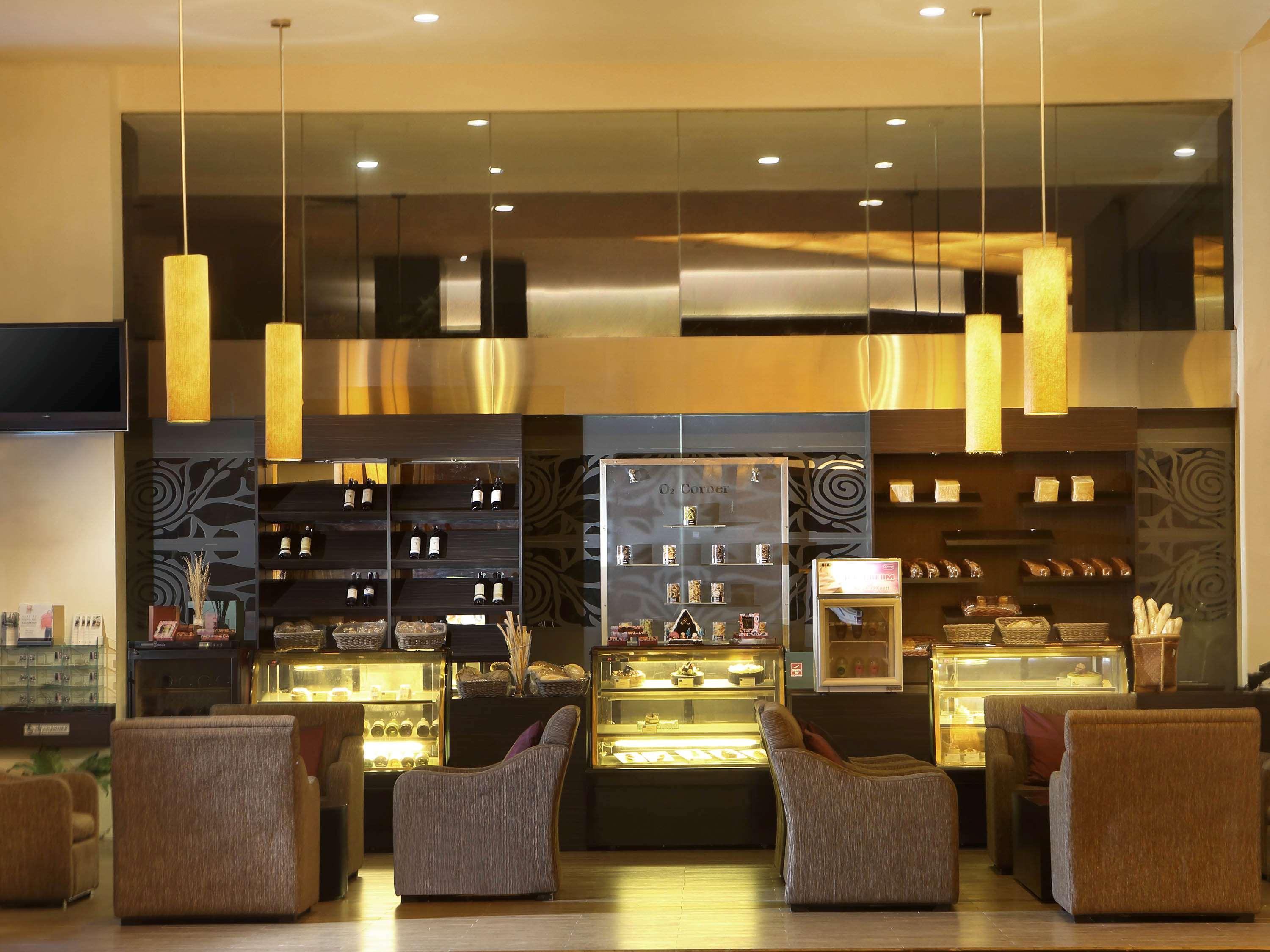 Novotel Balikpapan Esterno foto