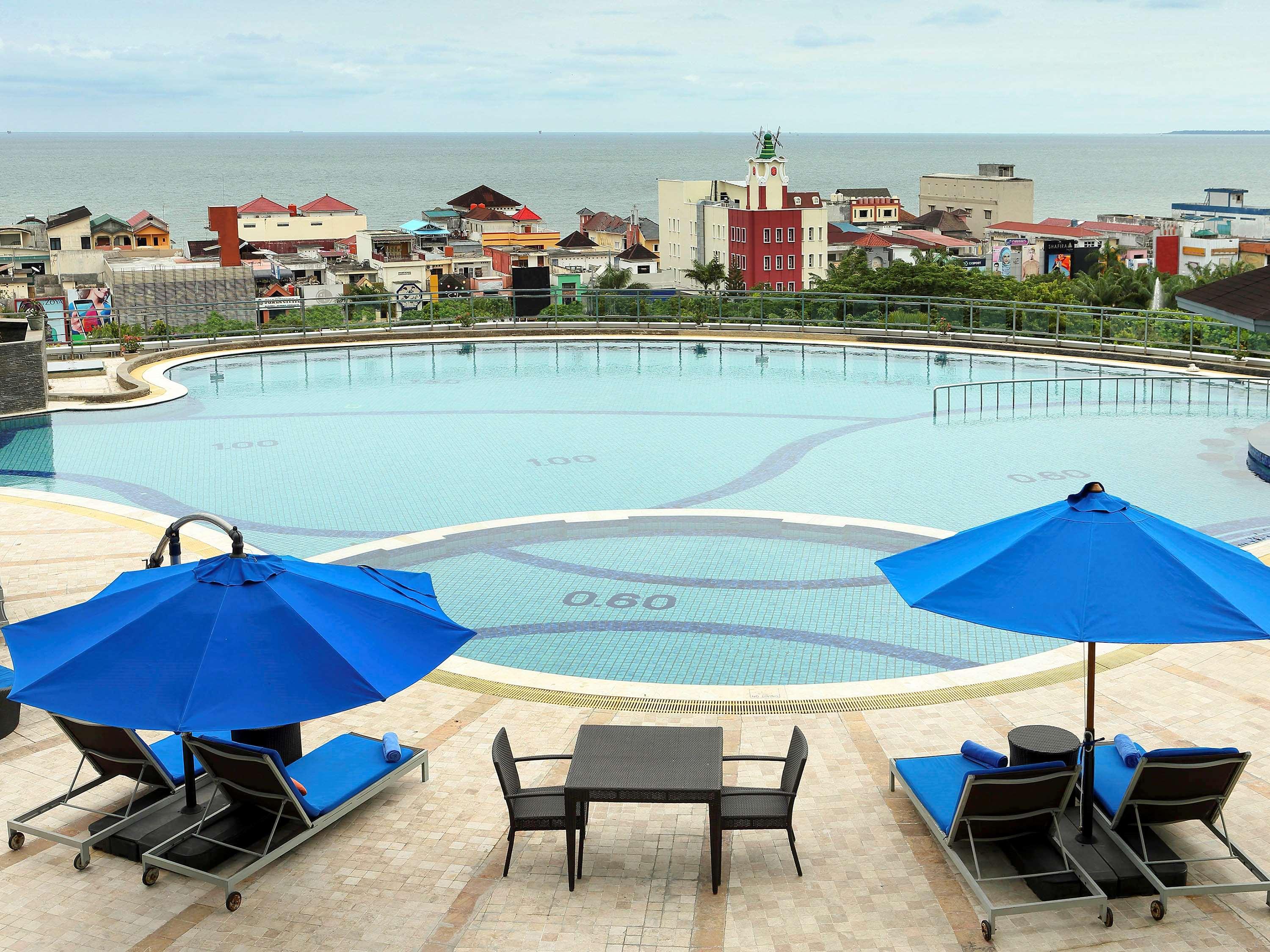 Novotel Balikpapan Esterno foto