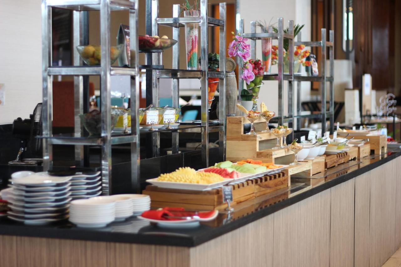 Novotel Balikpapan Esterno foto