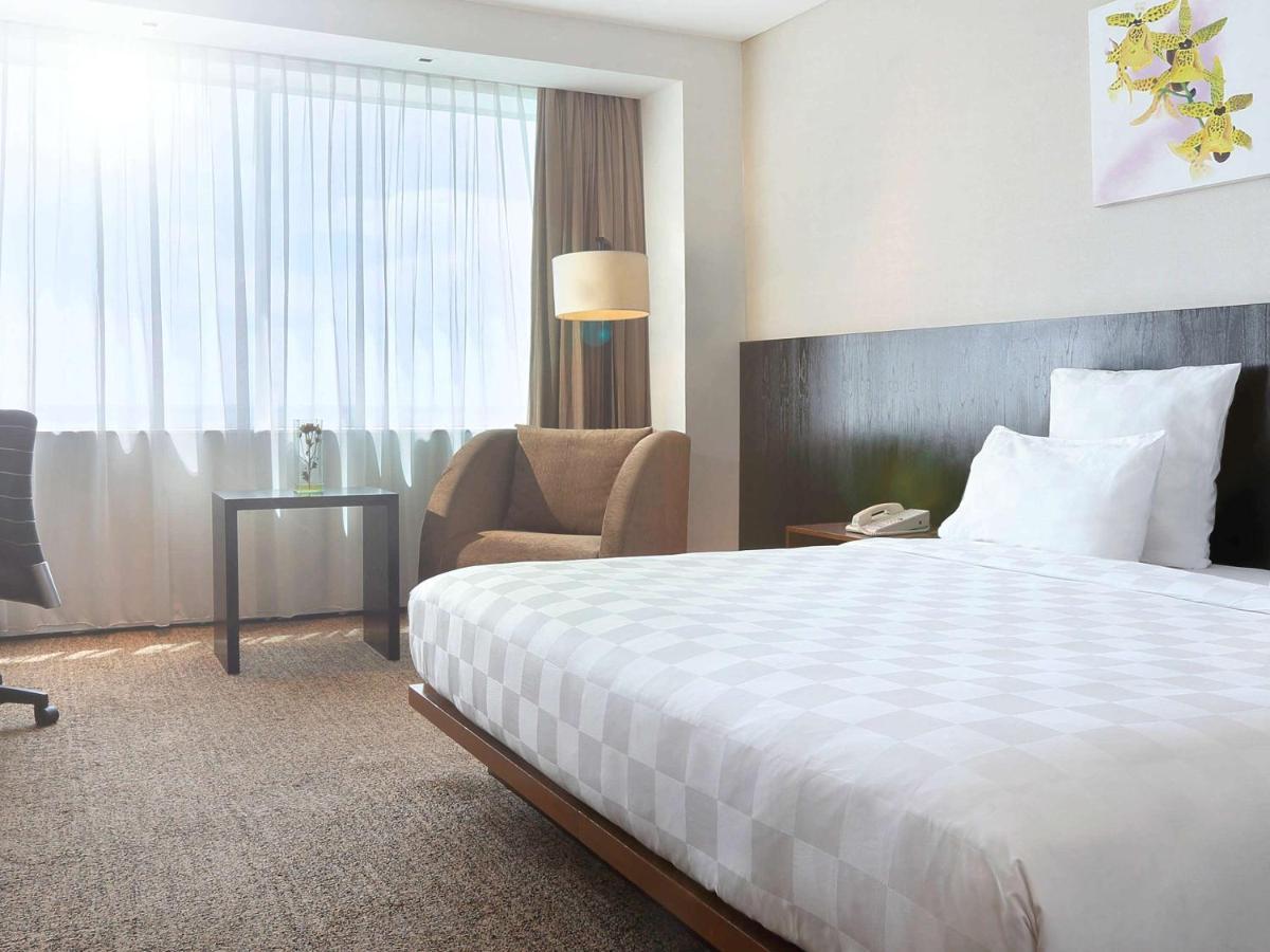 Novotel Balikpapan Esterno foto